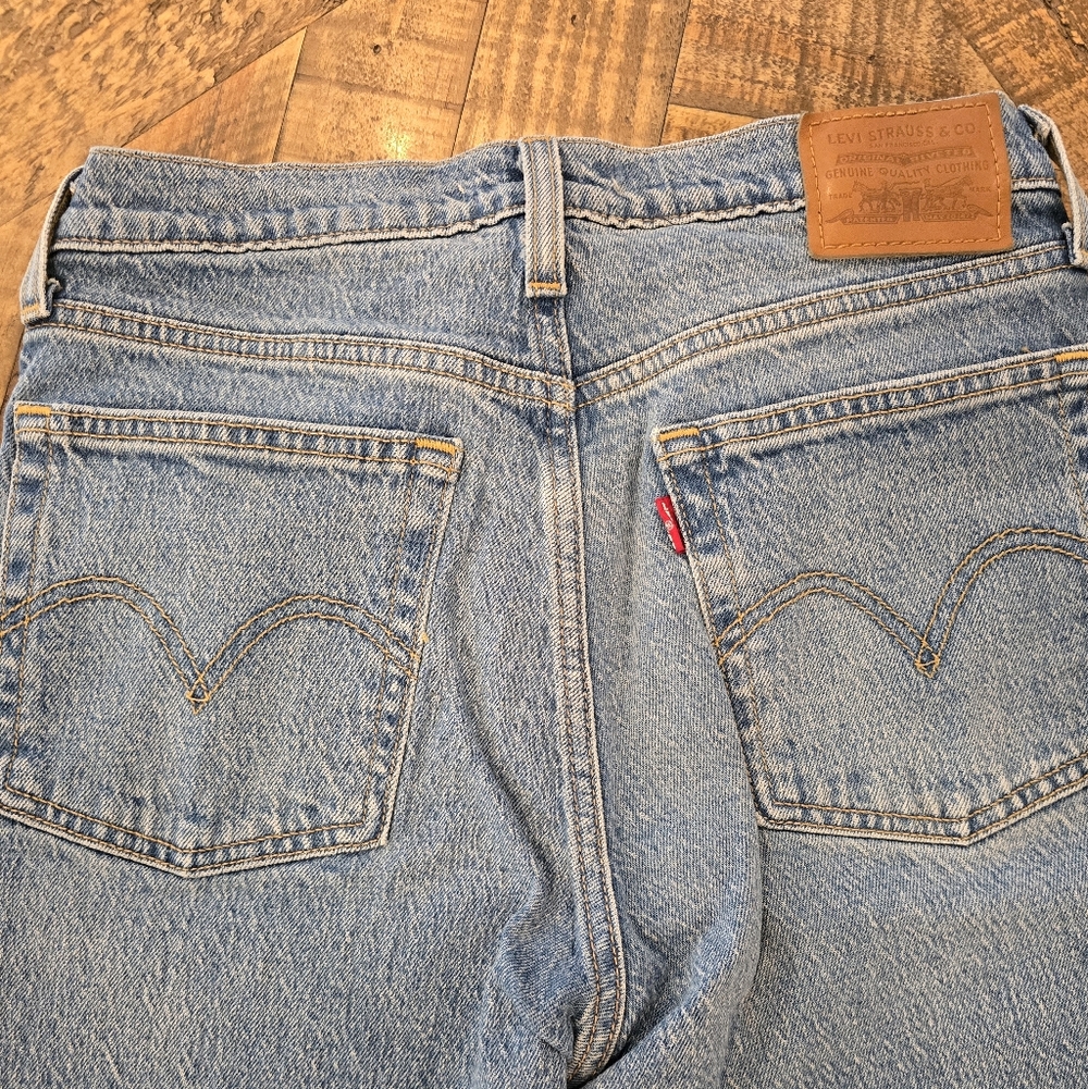 Levi's Blue Wedgie Straight Jeans - Picture 4 of 5